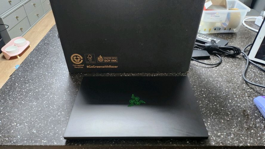 레이저 블레이드 16인치 하이엔드 4K 듀얼/인텔i9,RTX4090--3