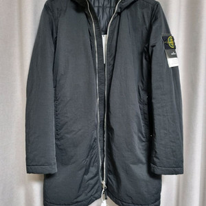 스톤아일랜드21fw하이퍼덴스 나일론 프리마로프트 파카 M사이즈(100)블랙