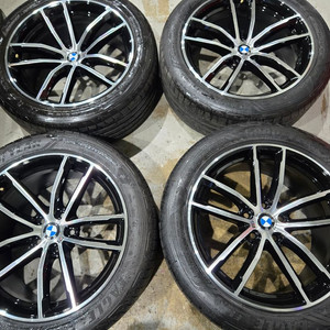 BMW G30 5시리즈 662M 18인치 순정 휠타이어 판매합니다