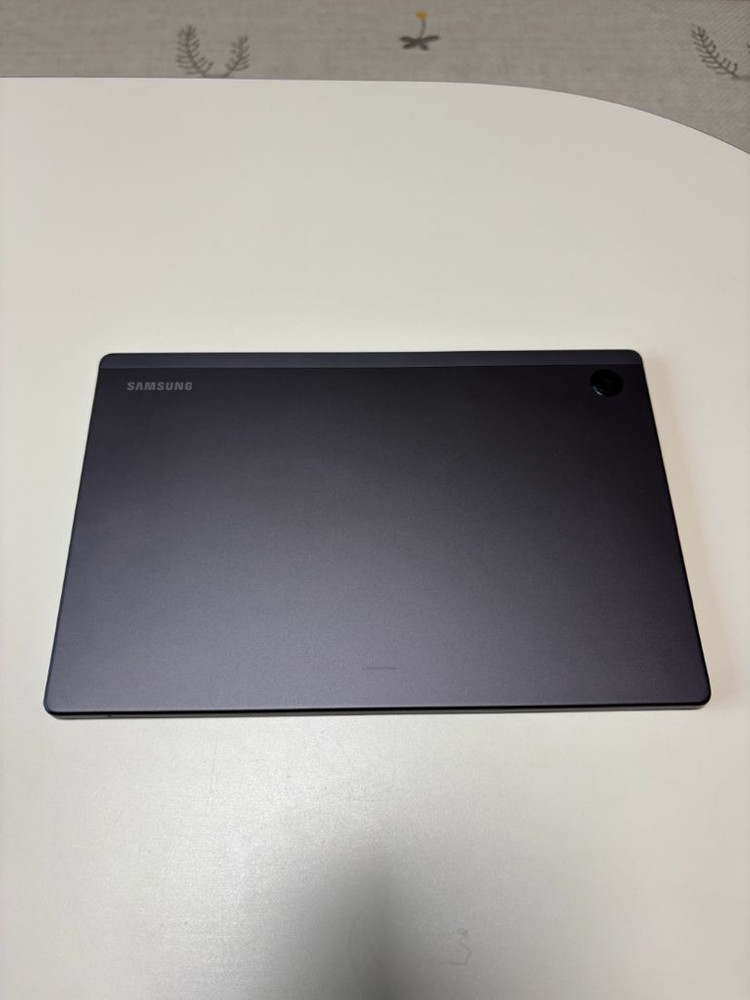 삼성 갤럭시탭 A8 태블릿(SM-X200), 거치대 케이스 포함--3