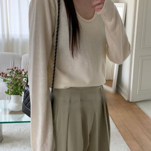 (새제품) 멜라운지 캐시미어 유넥 니트 크림