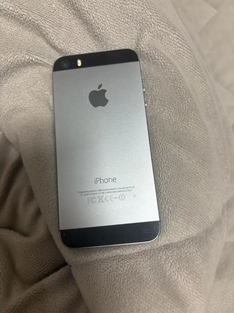 아이폰5s 실버 16GB - 안심되는 중고거래