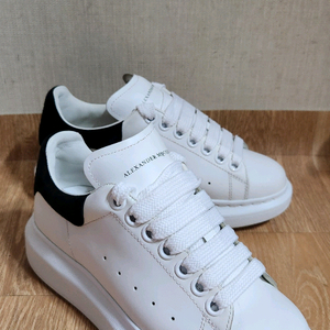 225~230mm 알렉산더맥퀸 스웨이드 블랙탭 스니커즈