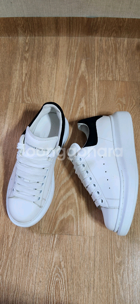 225~230mm 알렉산더맥퀸 스웨이드 블랙탭 스니커즈--6