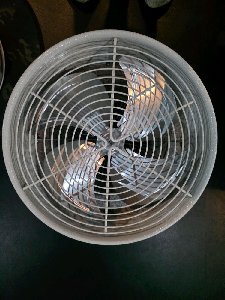 남산웍스 무동력팬 1세대 아이보리 해머톤 판매합니다--1