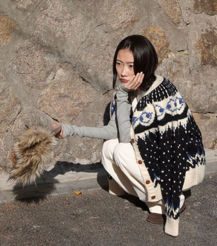 그린버터 노르딕 가디건 이미지