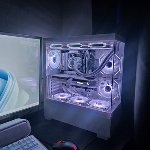 7800X3D RTX 5070 화이트 게이밍 컴퓨터 PC 본체