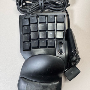 레이저 타르타로스 V2 한손 매크로 키보드