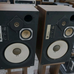 빈티지 명기 JBL L100 CENTURY 스피커