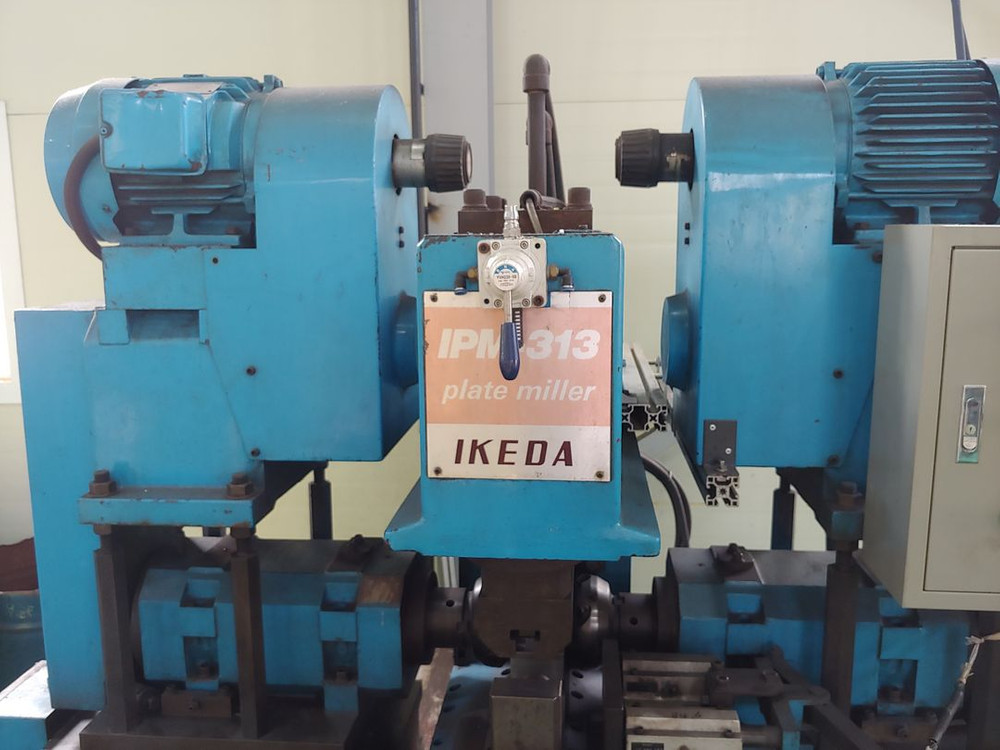 공작기계 범용 양두밀링 각(면)치기 전용 양두 이미지