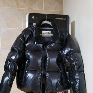 노스페이스 네오퍼피 다운자켓 S 블랙 뉴발란스 룰루레몬 나이키 아디다스 알로