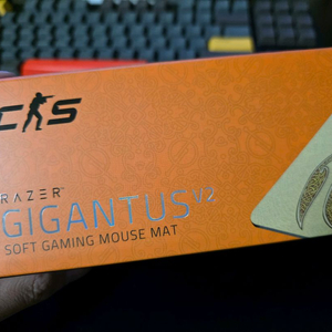 레이저 기간투스 V2 마우스패드 판매합니다