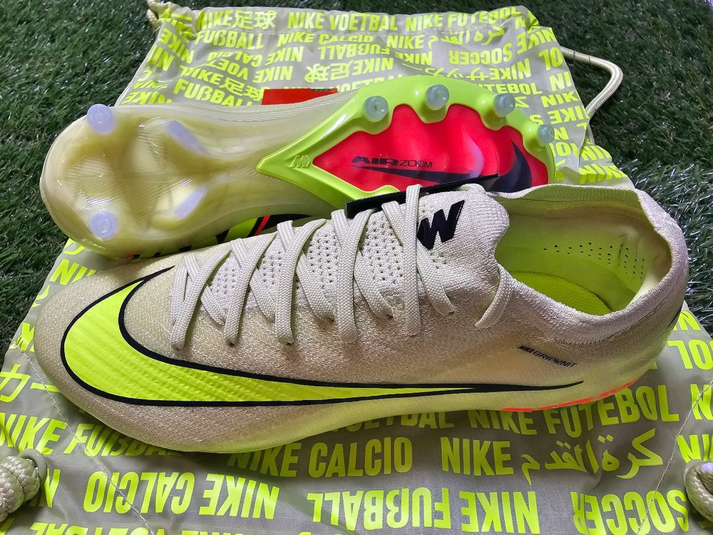 [한정수량타임세일]머큐리얼 베이퍼16 엘리트 AG Max Voltage팩--2