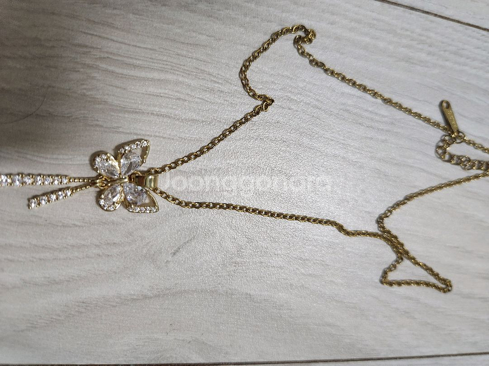 (새상품) 여성용 운동화 2켤레랑 목걸이 전부해서 2만원팝니다--4