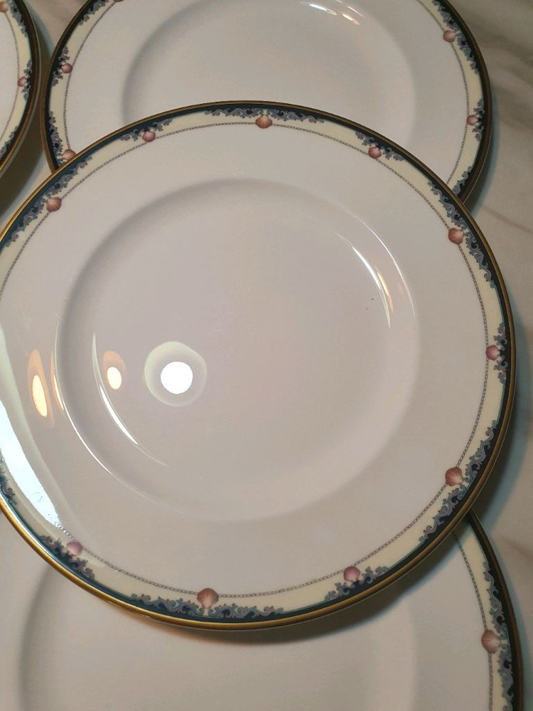 단종 영국 로얄덜튼 대.중.소접시 6인셋트 개당값--7