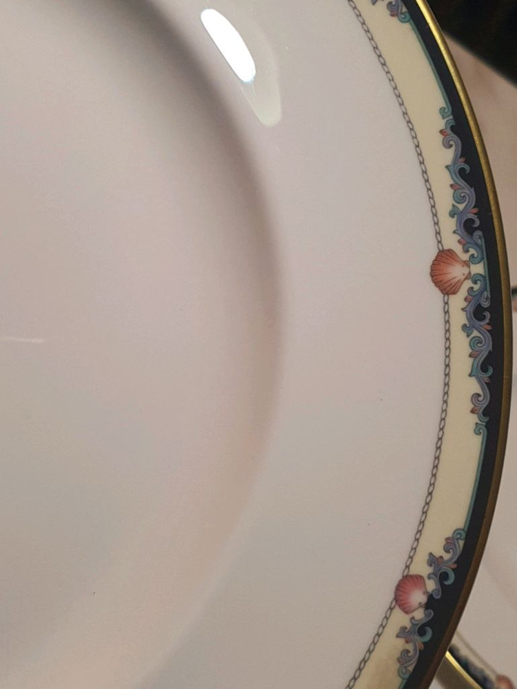 단종 영국 로얄덜튼 대.중.소접시 6인셋트 개당값--8