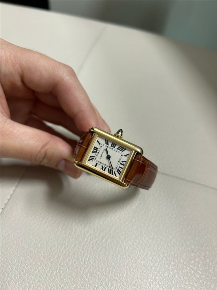 까르띠에 탱크루이 스몰 옐로우골드--1