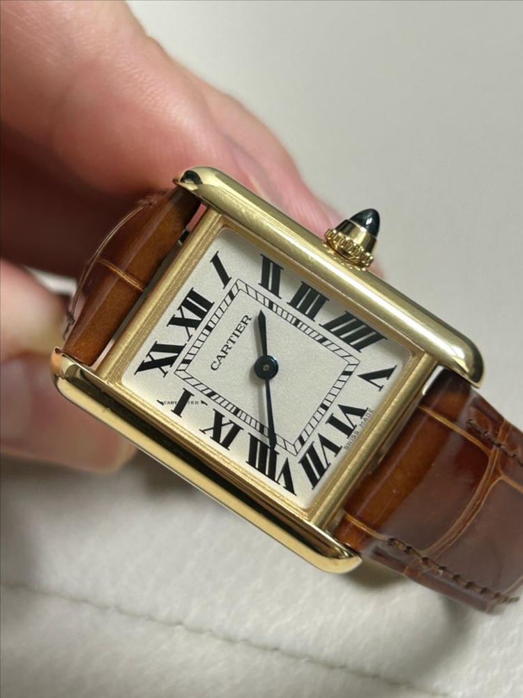 까르띠에 탱크루이 스몰 옐로우골드--2