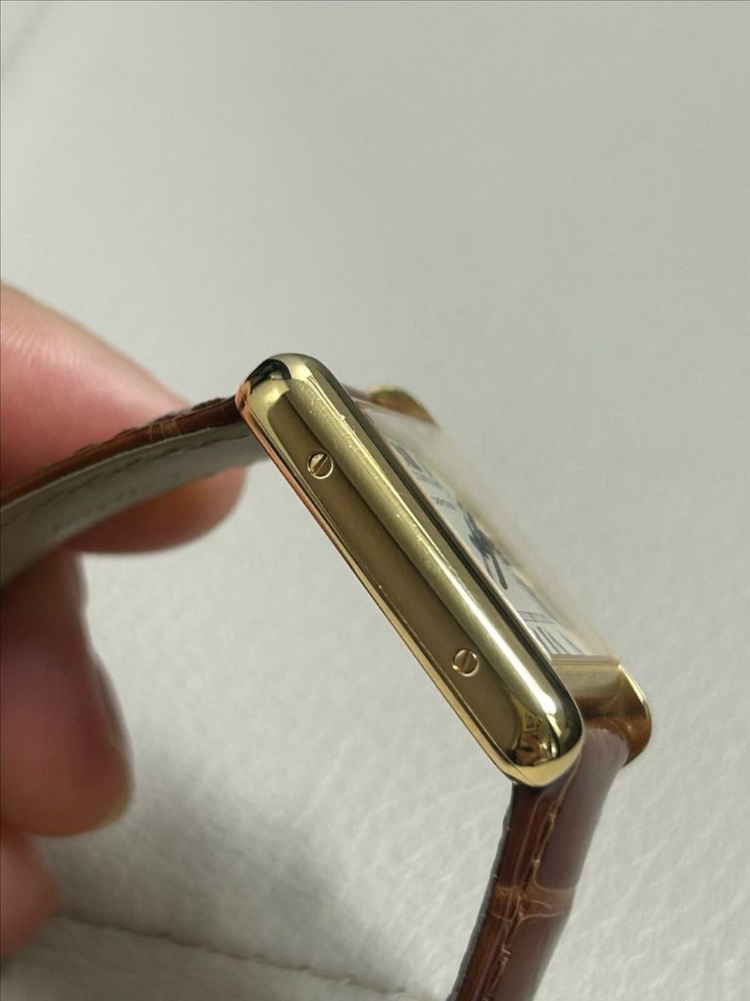 까르띠에 탱크루이 스몰 옐로우골드--3