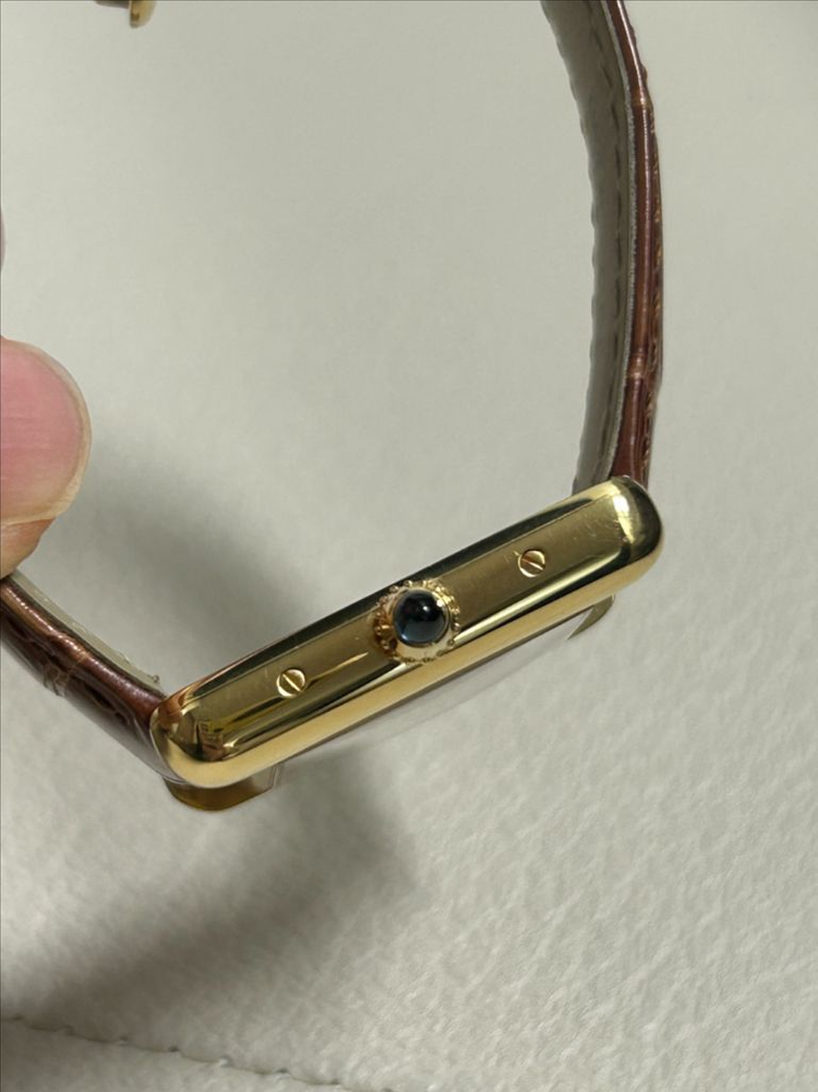 까르띠에 탱크루이 스몰 옐로우골드--4