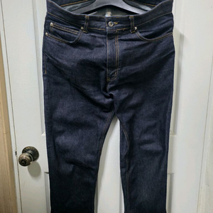 프리즘웍스 테이퍼드핏 셀비지 데님팬츠