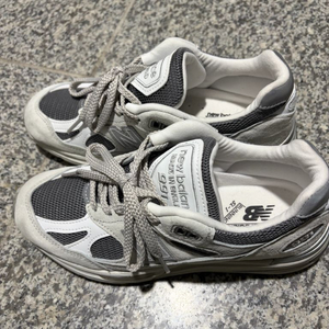 뉴발란스 991 v2 라이트 그레이