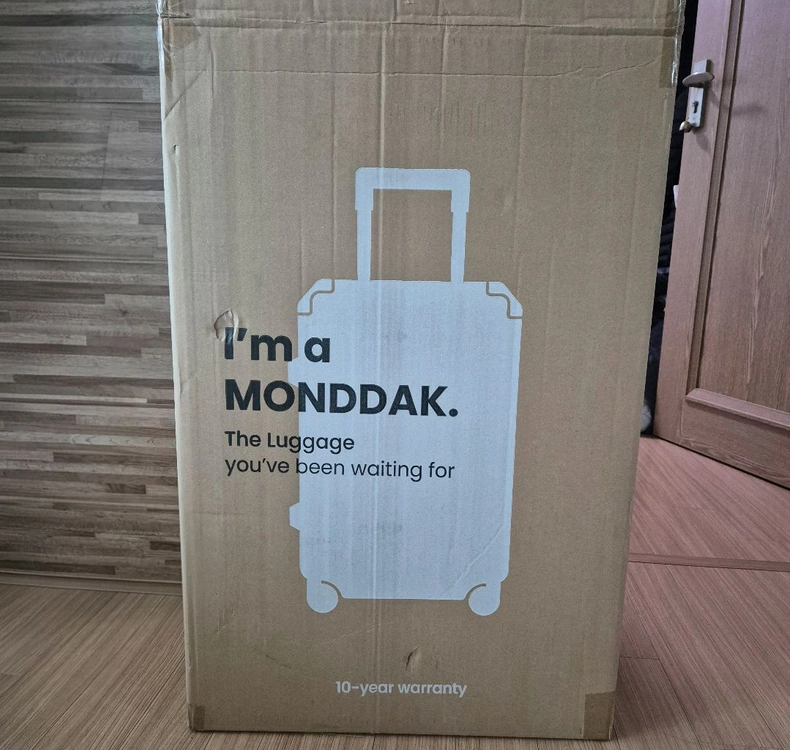 몬딱 캐리어 24인치 새제품 이미지