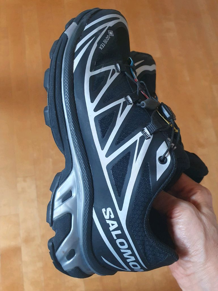 고어텍스 트레킹화 살로몬 235cm 이미지