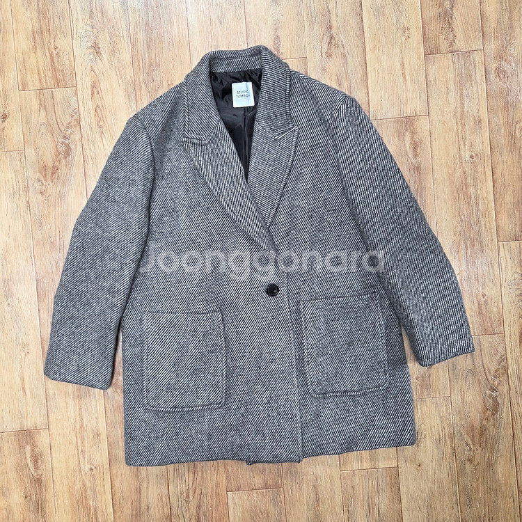 스튜디오톰보이(STUDIO TOMBOY) 빅트윌 테일러드코트 프리사이즈 새상품--4