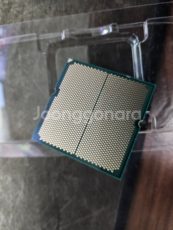 라이젠 7800x3d 판매합니다--1