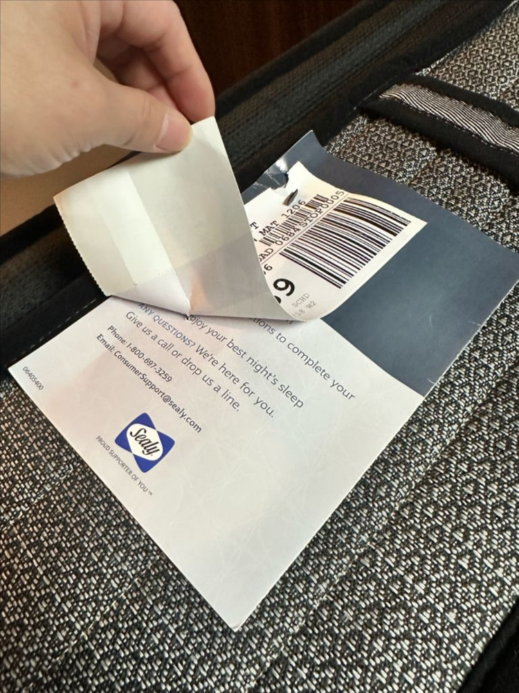 씰리 서프라이즈 H5 필로우탑 퀸 침대 매트리스 + 천연 소가죽 침대 프레임 퀸 이미지