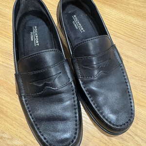 락포트 남성블랙페니로퍼