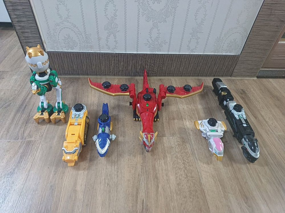 파워레인저 미라클포스 미라클킹, 미스틱브라더 이미지