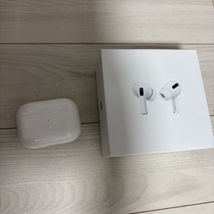 애플 에어팟 프로2 본체 이미지