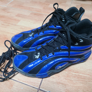 리복 샤크노시스 270(265추천)