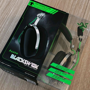 (미개봉) 레이저 블랙샤크 게이밍 헤드셋