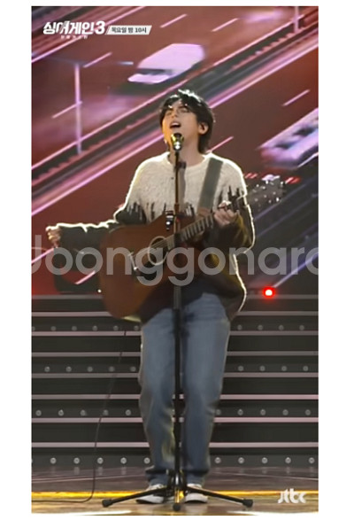 보테가 베네타 믹스 울 그래픽 니트--9