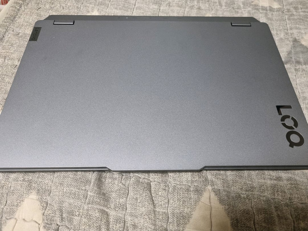 레노버 LOQ 15ARP9 RTX4060 노트북--1