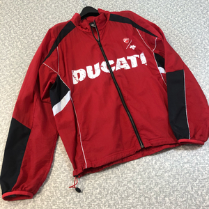 데상트X두카티 23년 협업 경량 바람막이 두카티 100 레드 빨강