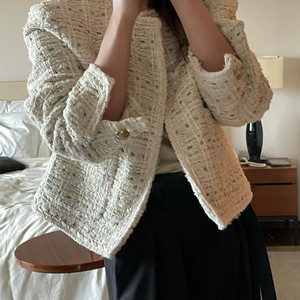 브론즈 울 트위드 노카라 자켓 라운드 출근룩 올드머니룩 BRONZE