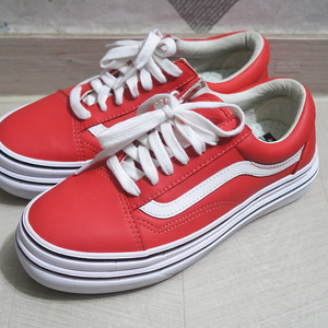 반스 - 정품 스니커즈 235