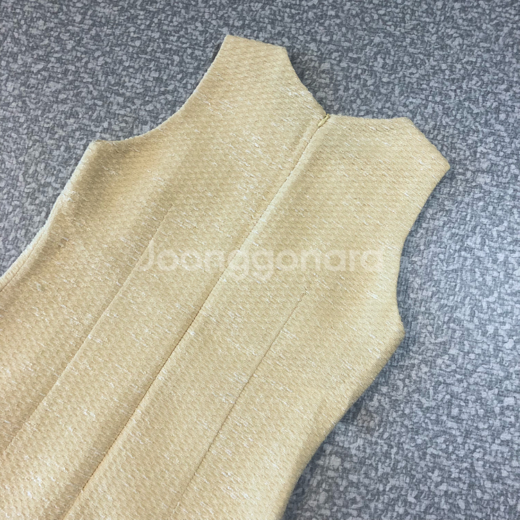 시에 SIE 21년 썸머 트위드 민소매 슬리브리스 레몬 원피스 나시--4