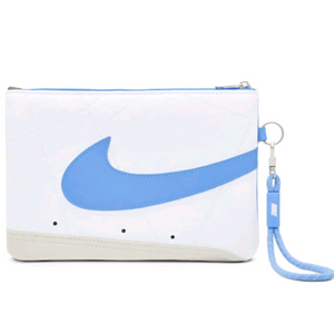 (새상품)나이키 아이콘 블레이저 리스틀릿 클러치 파우치 손가방