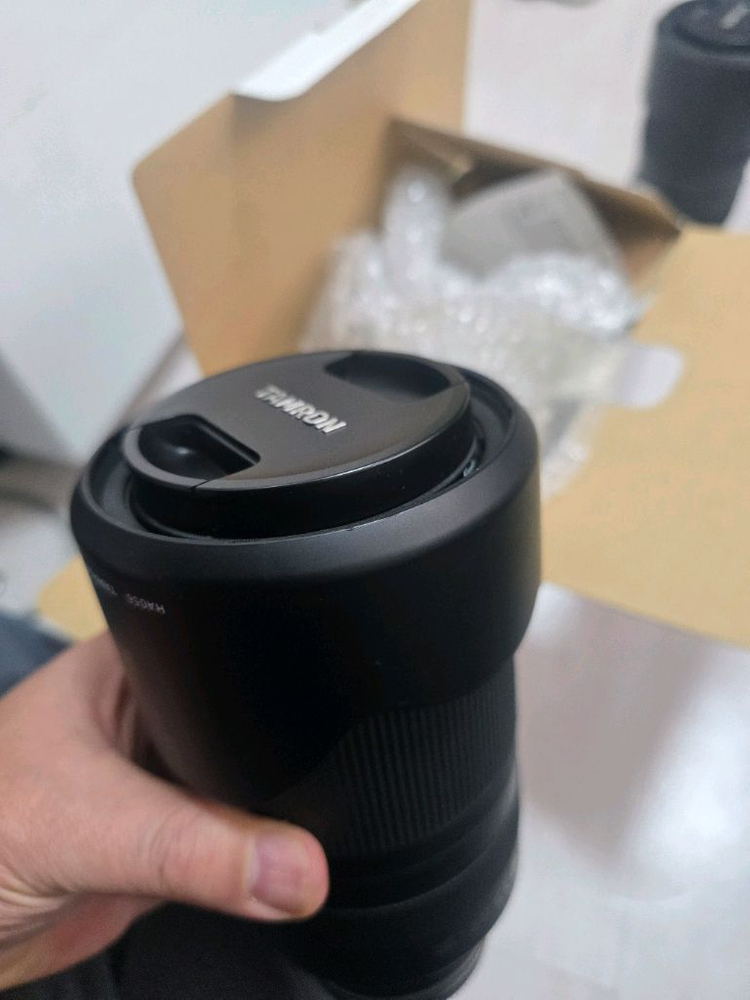 탐론 70-180 f2.8 망원렌즈 판매합니다.--1