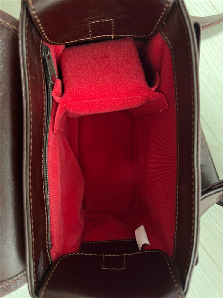 라이카 q2 s급 + 오버베르트 케이스 및 가방 판매합니다 이미지