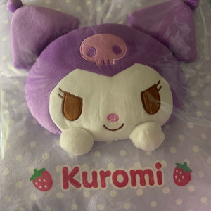 산리오 25년 4월 아타리 쿠지 3등상 쿠로미 쿠션 이미지