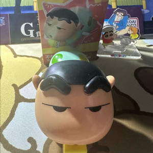 짱구 태엽 피규어