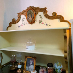 엔틱수납장장식장 이미지