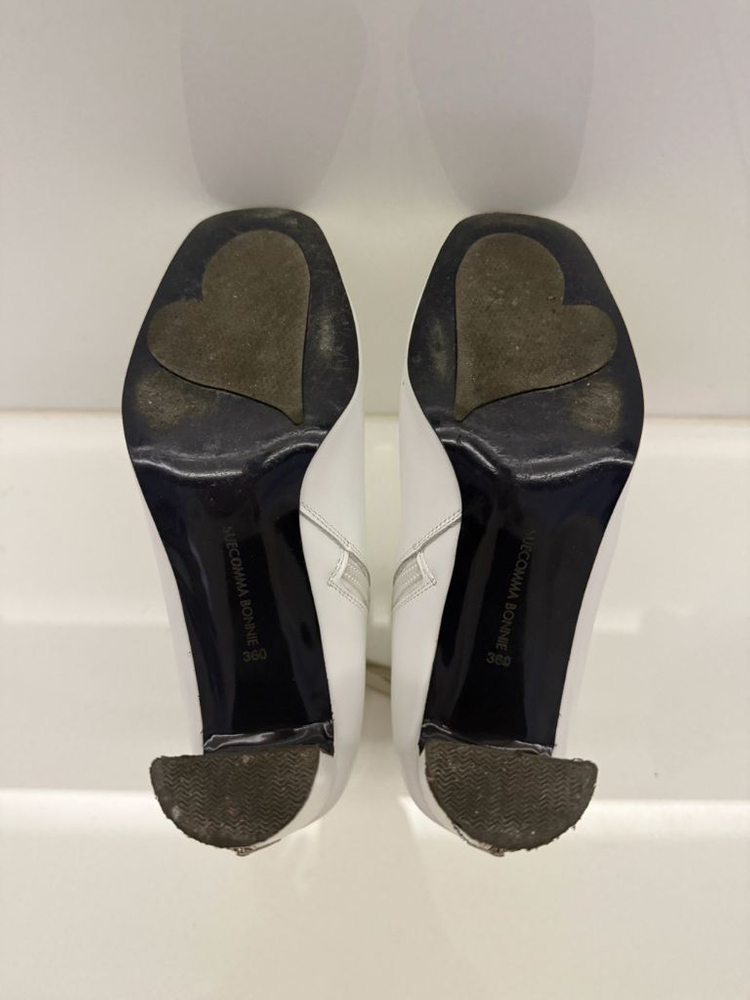 슈콤마보니 - 화이트 앵클부츠 (36사이즈) 이미지