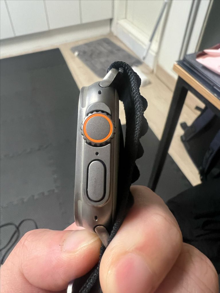 애플워치 울트라1 배터리 95% 풀박스 s급--1